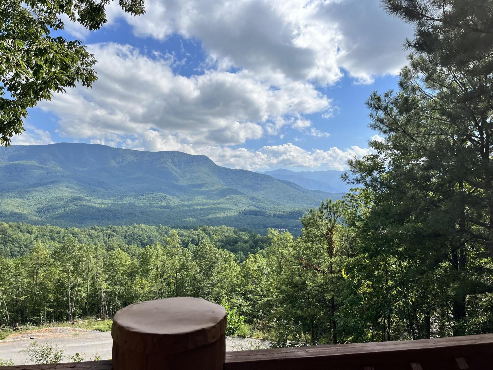 Snow Hill Gatlinburg